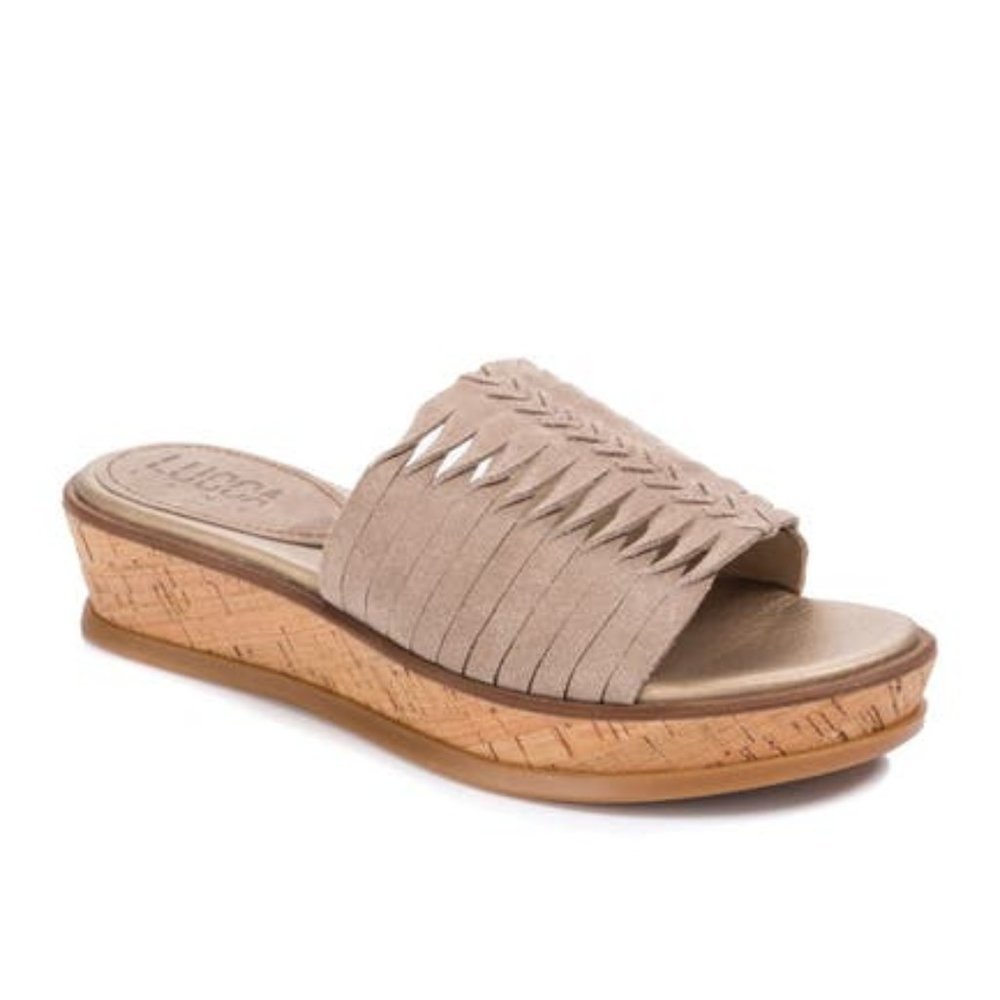 Lucca Lane Kalista Slide Sandal
